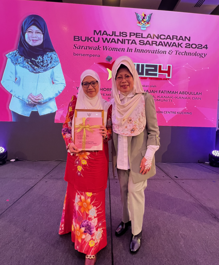 Dyg - Majlis Pelancaran Buku Wanita Sarawak 2024